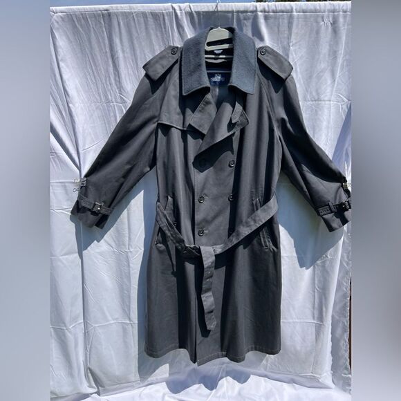 EUC Men’s Stafford trench coat with wool zip out liner Size 46 regular - Picture 1 of 9